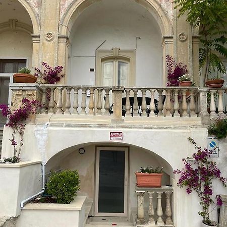Casa Francesca Apartment Castro  Exterior photo